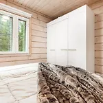 Bear Den Villa