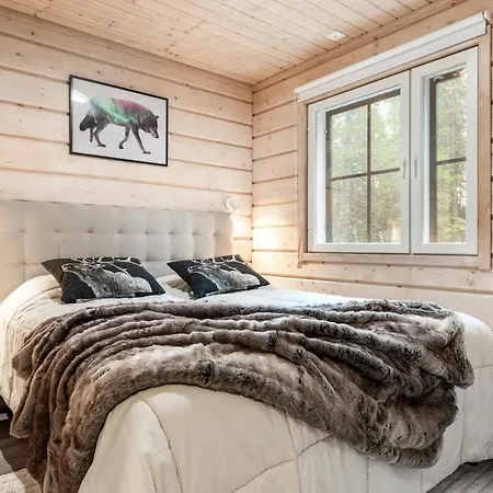 Bear Den *